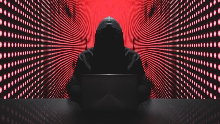 zachowanie hakerow zmienia sie w zaleznosci od plci osoby na ktorej konto sie wlamano