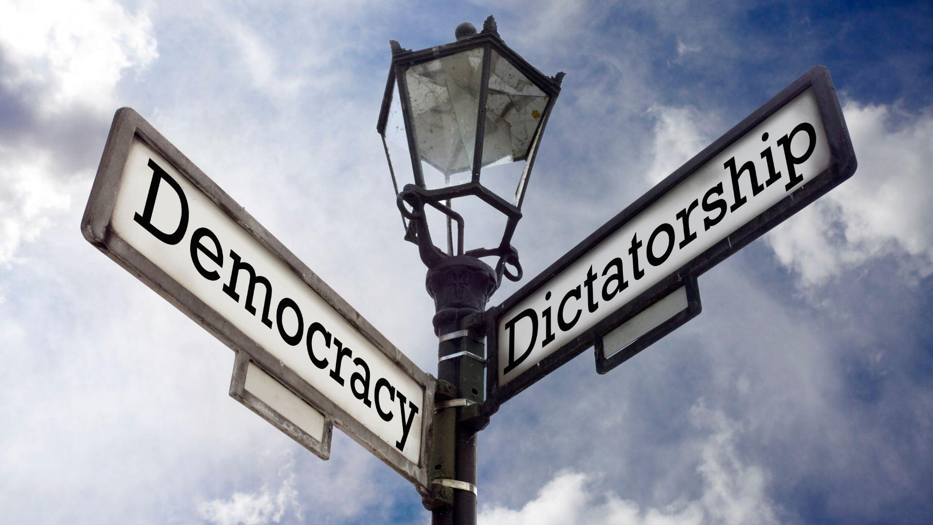 dlaczego demokracja moglaby skutkowac tyrania